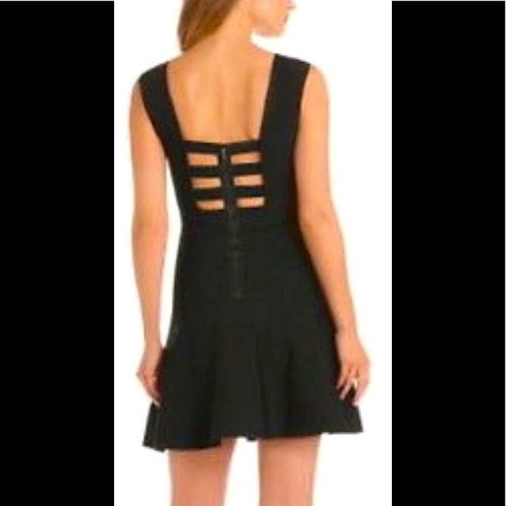 BCBG MAX AZRIA  Fit and Flare LBD-Small-Worn 1X